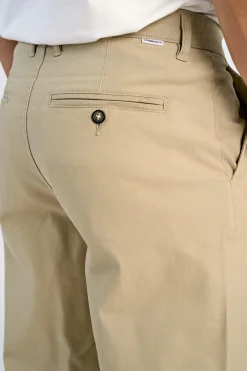 Lindbergh Chinos