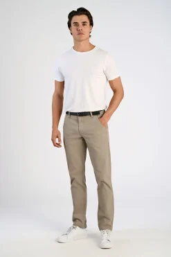 Lindbergh Chinos