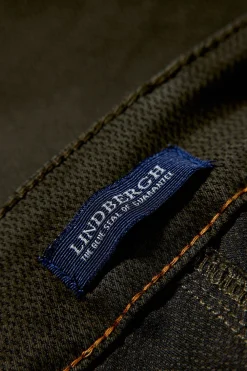 Lindbergh Chinos