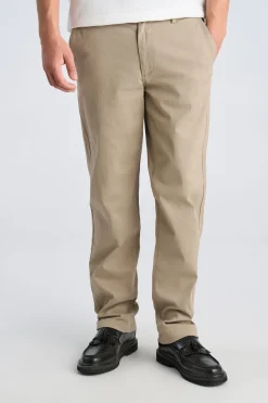 Lindbergh Chinos