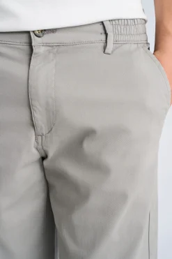 Lindbergh Chinos