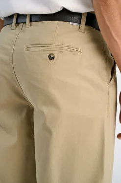 Lindbergh Chinos