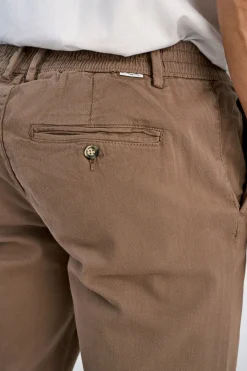 Lindbergh Chinos