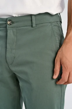 Lindbergh Chinos
