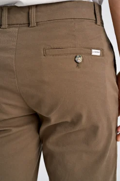 Lindbergh Chinos