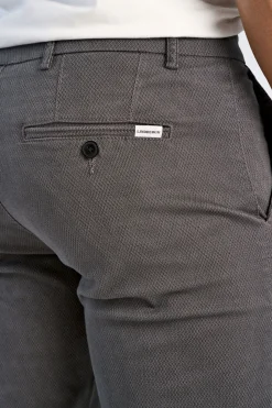 Lindbergh Chinos