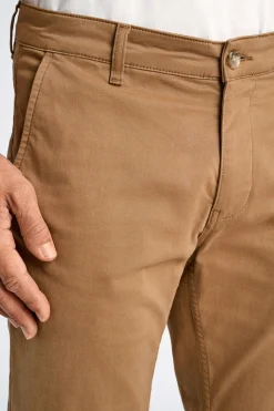 Lindbergh Chinos