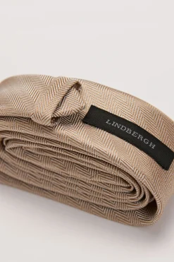 Lindbergh Slips