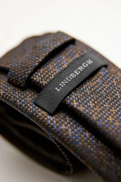 Lindbergh Slips