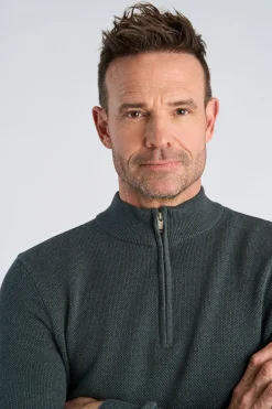 Morgan Half-zip