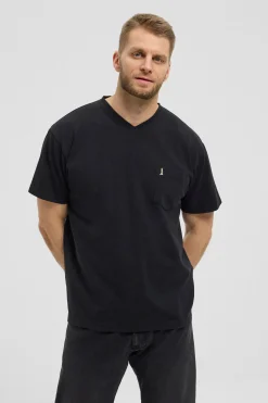 North T-shirt